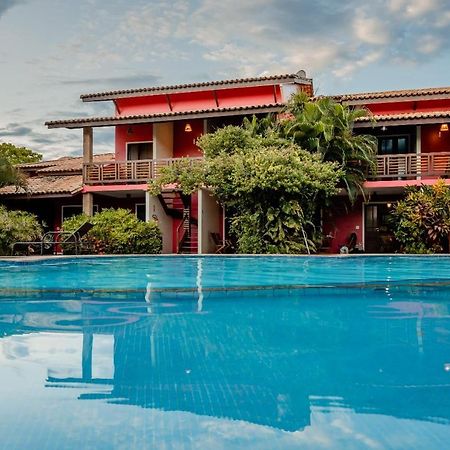 Condominio Village Lagoa Juara 임바사이 외부 사진
